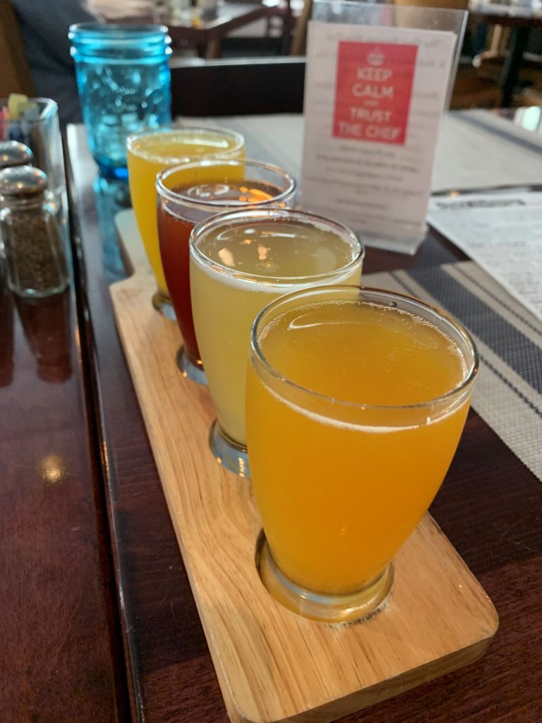 This image has an empty alt attribute; its file name is mimosas-768x1024.jpg